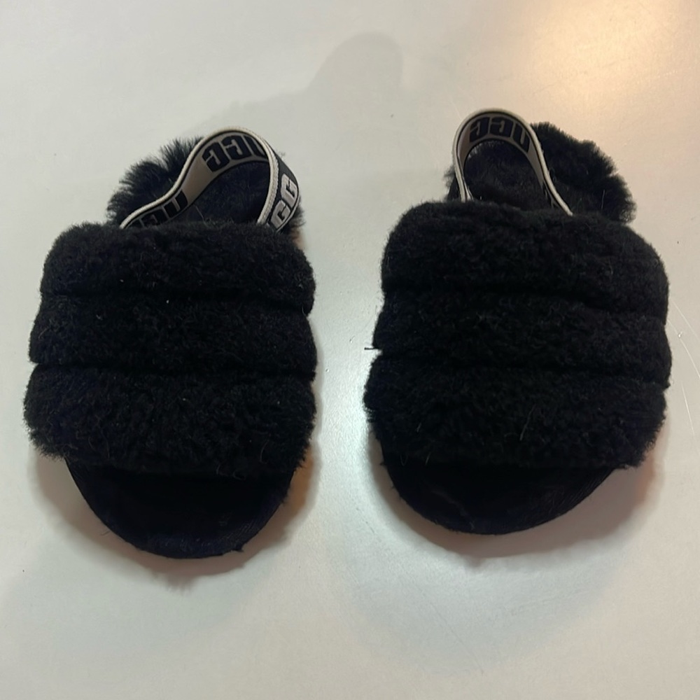 Ugg slides